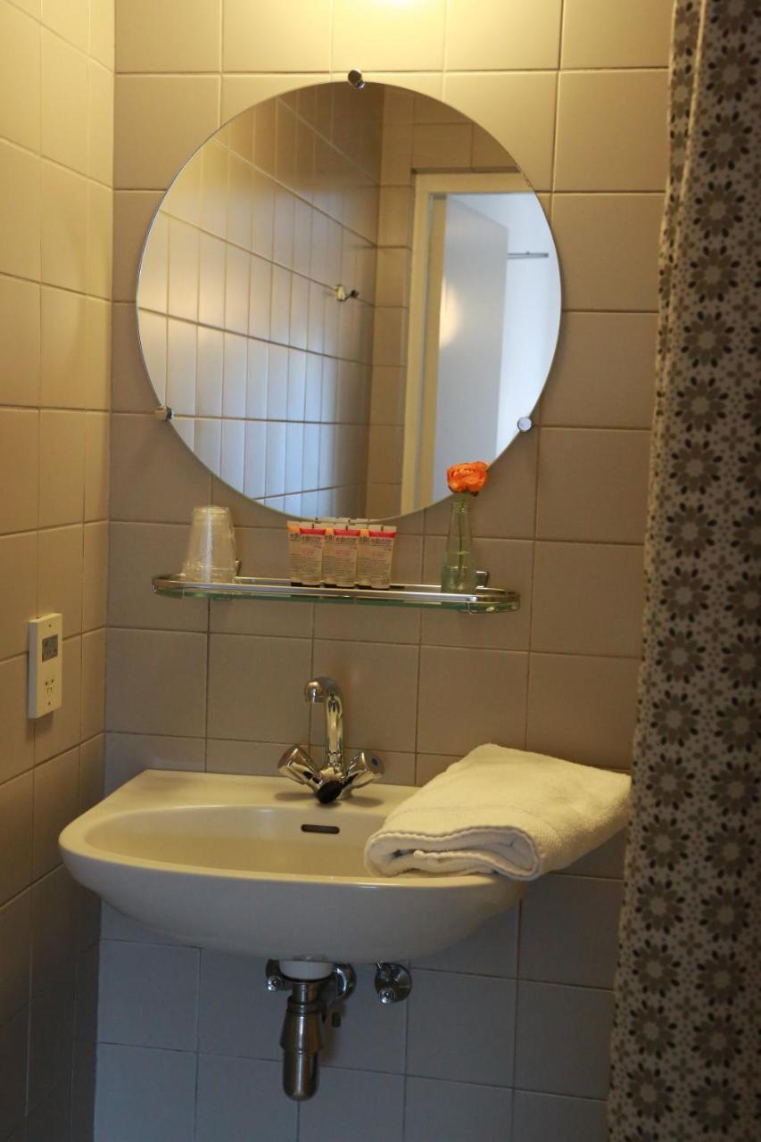 Welsden Dertien Bed & Breakfast Margraten Exterior foto